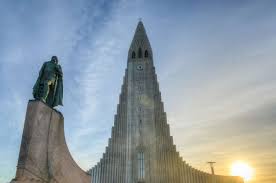 iceland monument